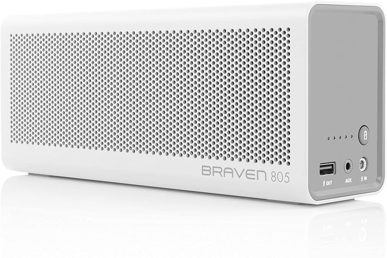 805 Portable Wireless Bluetooth Speaker 18 Hour Playtime Built-in 4400 mAh Power Bank Charger