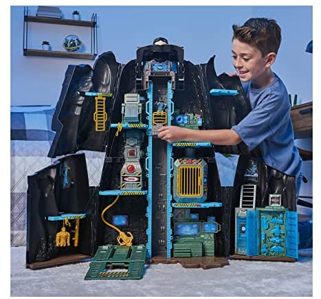 Batman, Bat-Tech Batcave, Giant Transforming Playset with Exclusive 4 Batman Figure and Accessories
